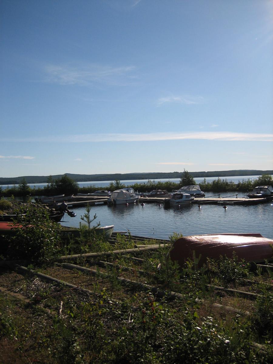 Kuvaa Miekojärven satamasta Aallontein päässä.