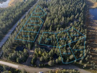 Ilmakuva korttelin 6 tonteista.