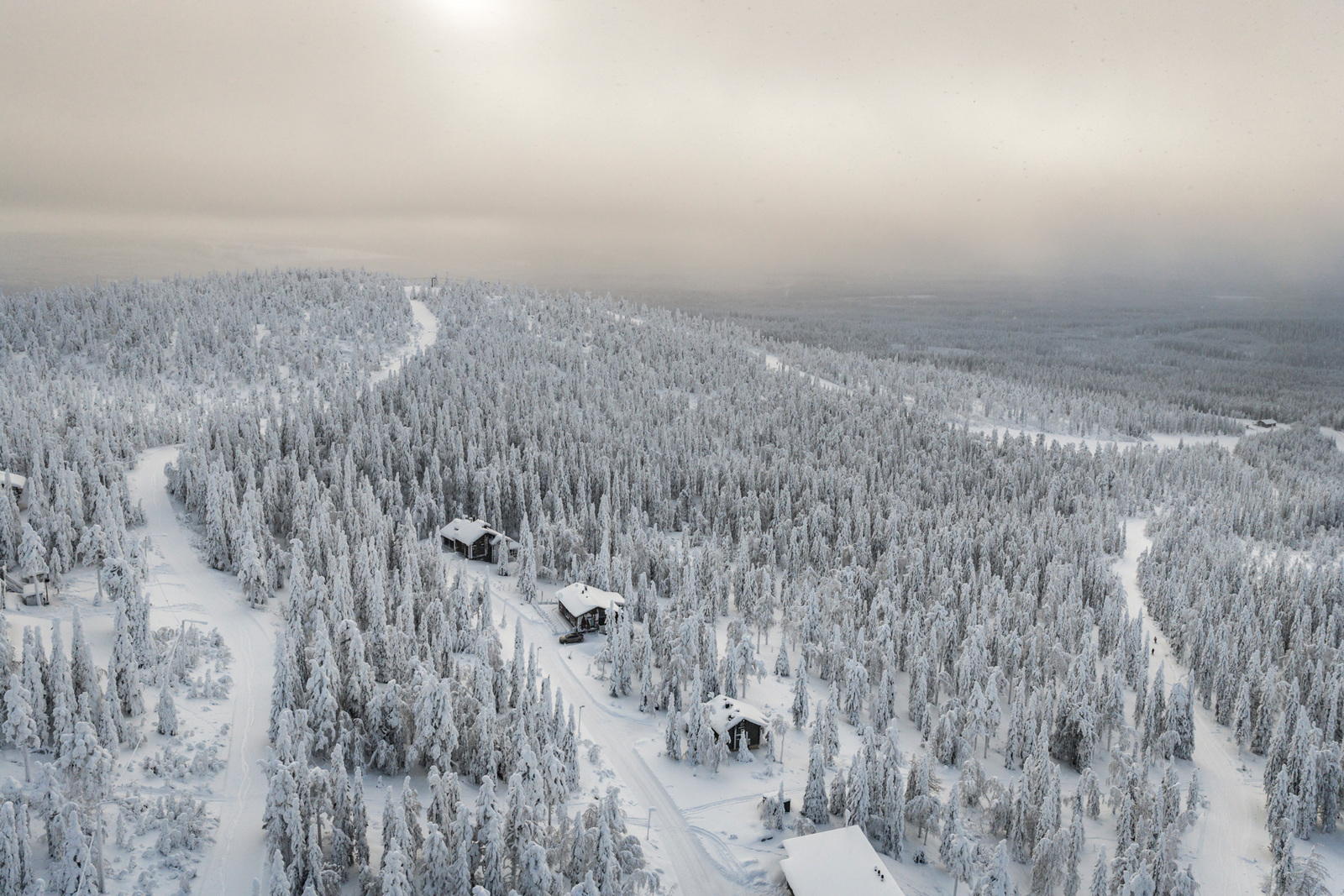 Yleiskuvaa talviselta Pikku-Syötteeltä.